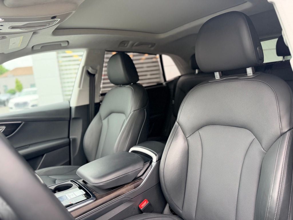 2023 Audi Q8 55 Prestige quattro