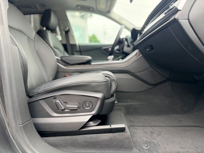 2023 Audi Q8 55 Prestige quattro