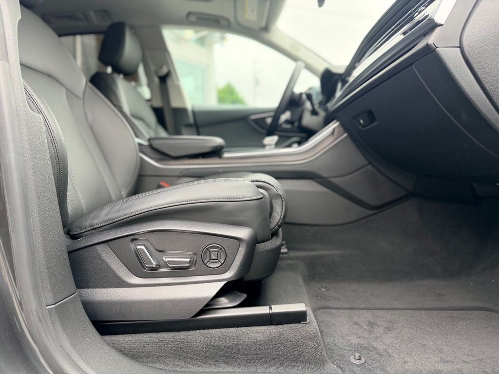 2023 Audi Q8 55 Prestige quattro