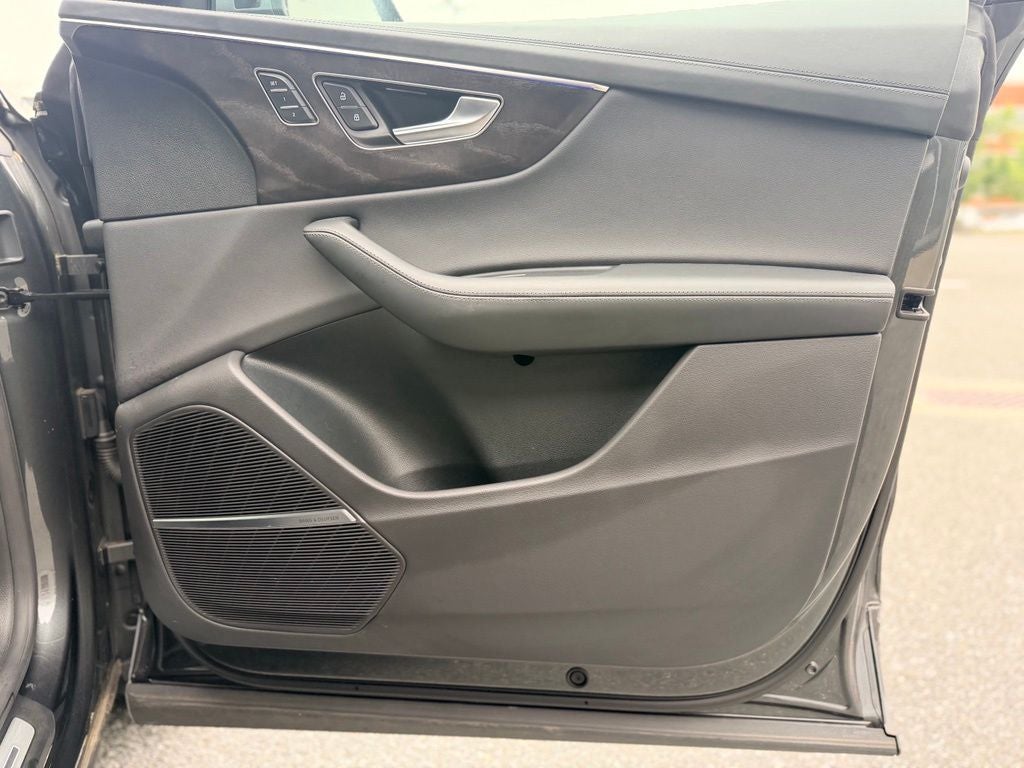 2023 Audi Q8 55 Prestige quattro