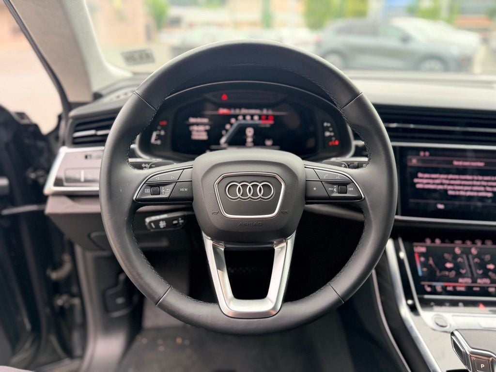 2023 Audi Q8 55 Prestige quattro
