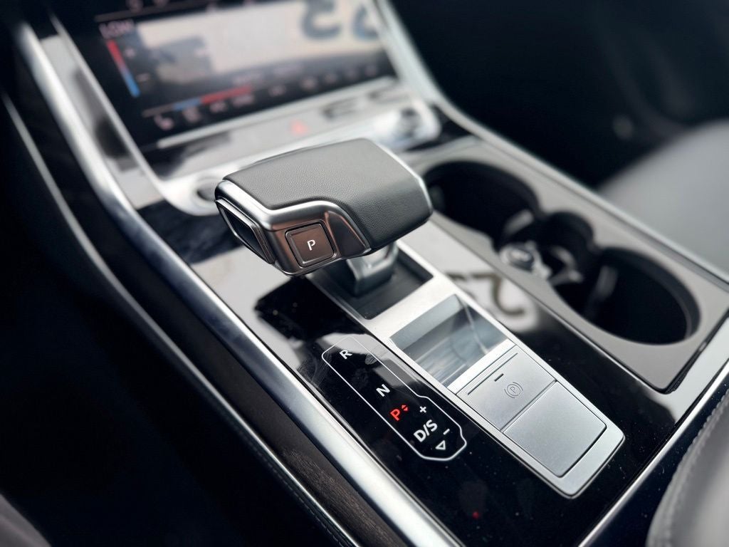 2023 Audi Q8 55 Prestige quattro