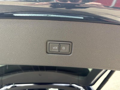 2026 Audi Q8 Prestige