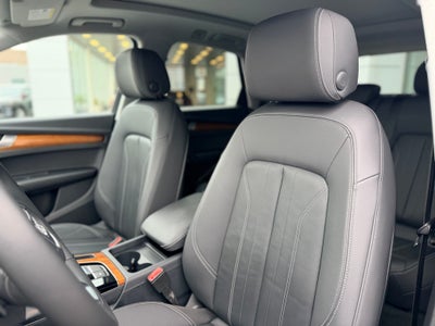 2023 Audi Q5 45 S line Premium quattro