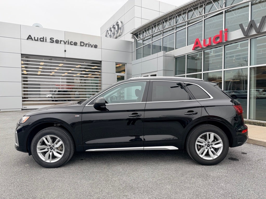 2023 Audi Q5 45 S line Premium quattro