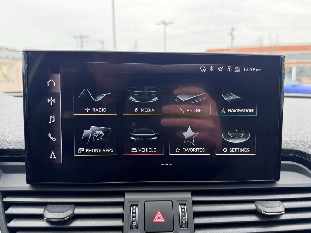 2023 Audi Q5 45 S line Premium quattro