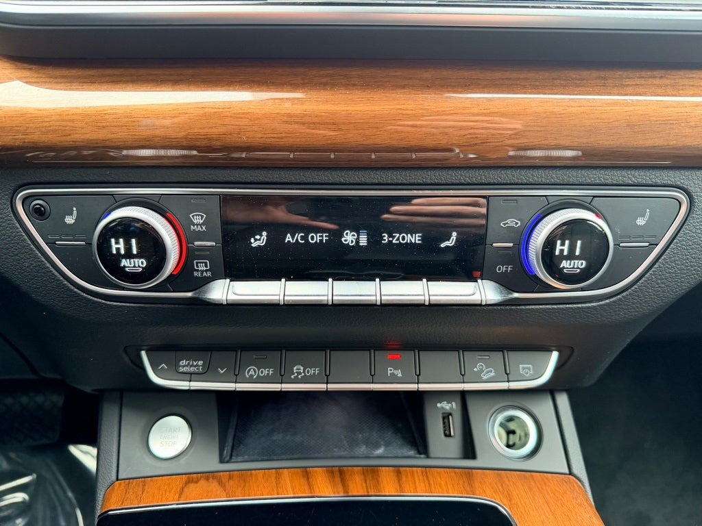 2023 Audi Q5 45 S line Premium quattro