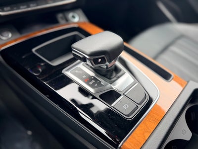 2023 Audi Q5 45 S line Premium quattro