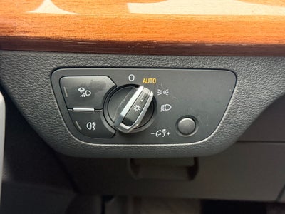 2023 Audi Q5 45 S line Premium quattro