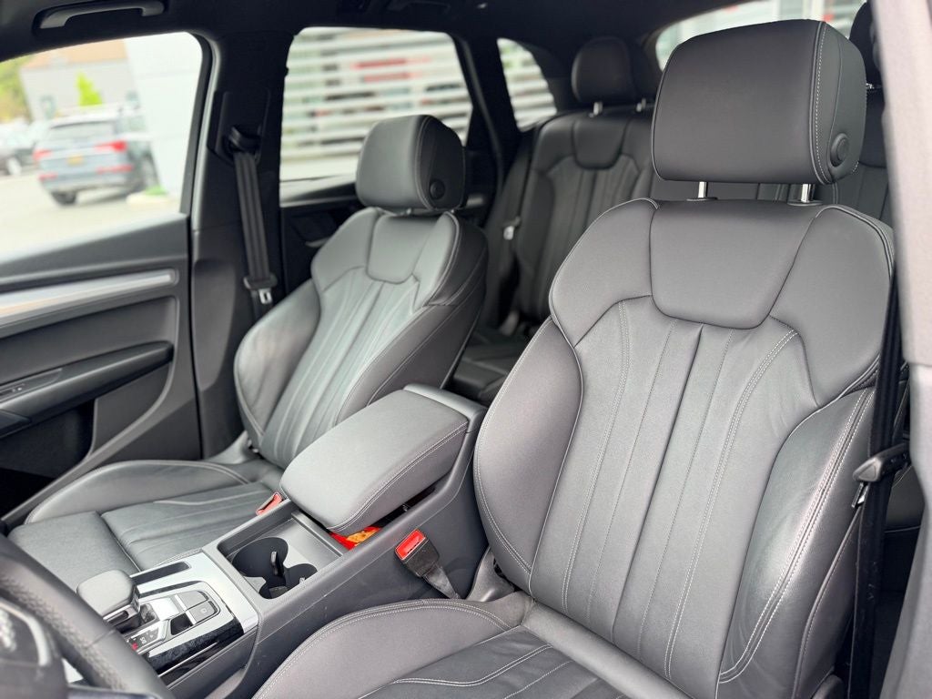 2025 Audi Q5 45 S line Premium quattro