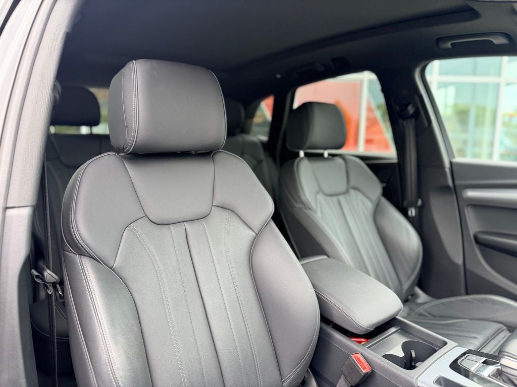 2025 Audi Q5 45 S line Premium quattro