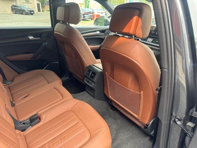 2022 Audi Q5 45 S line Premium quattro