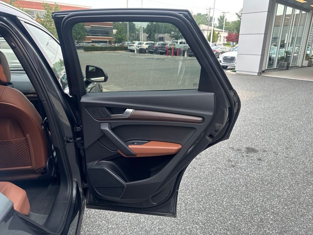 2022 Audi Q5 45 S line Premium quattro