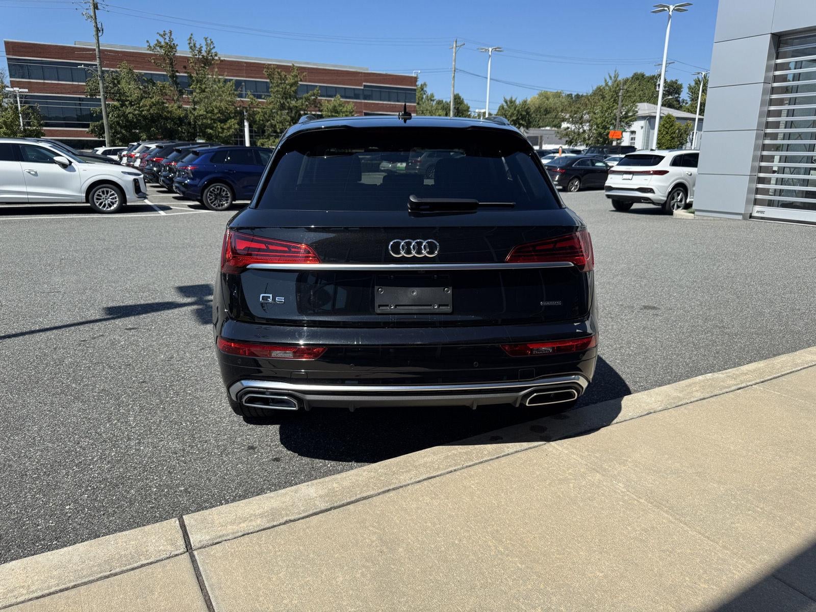 2022 Audi Q5 S line Premium