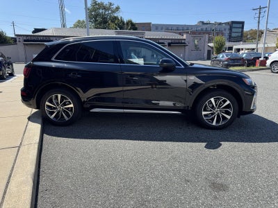 2022 Audi Q5 S line Premium