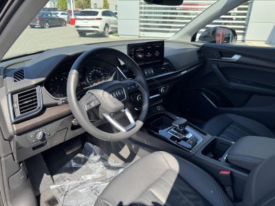 2022 Audi Q5 S line Premium