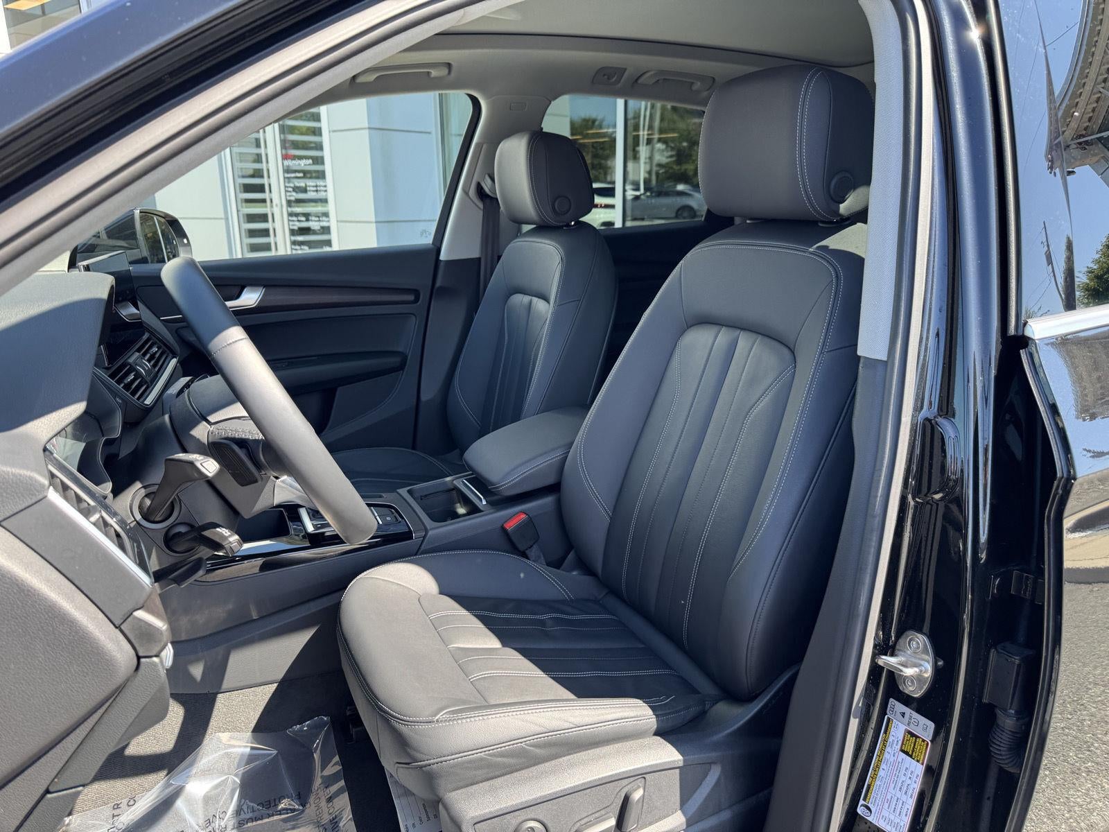 2022 Audi Q5 S line Premium