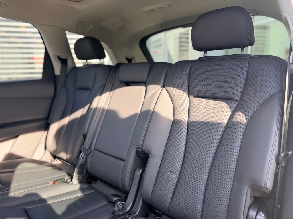 2023 Audi Q7 45 Premium Plus quattro