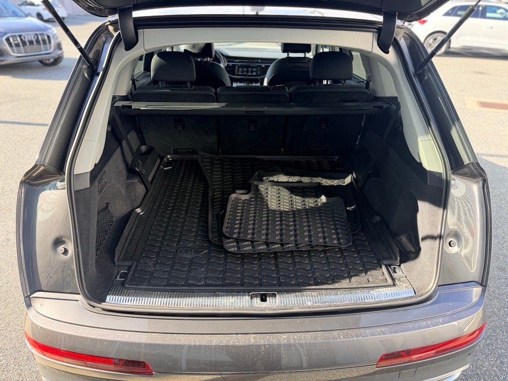 2023 Audi Q7 45 Premium Plus quattro