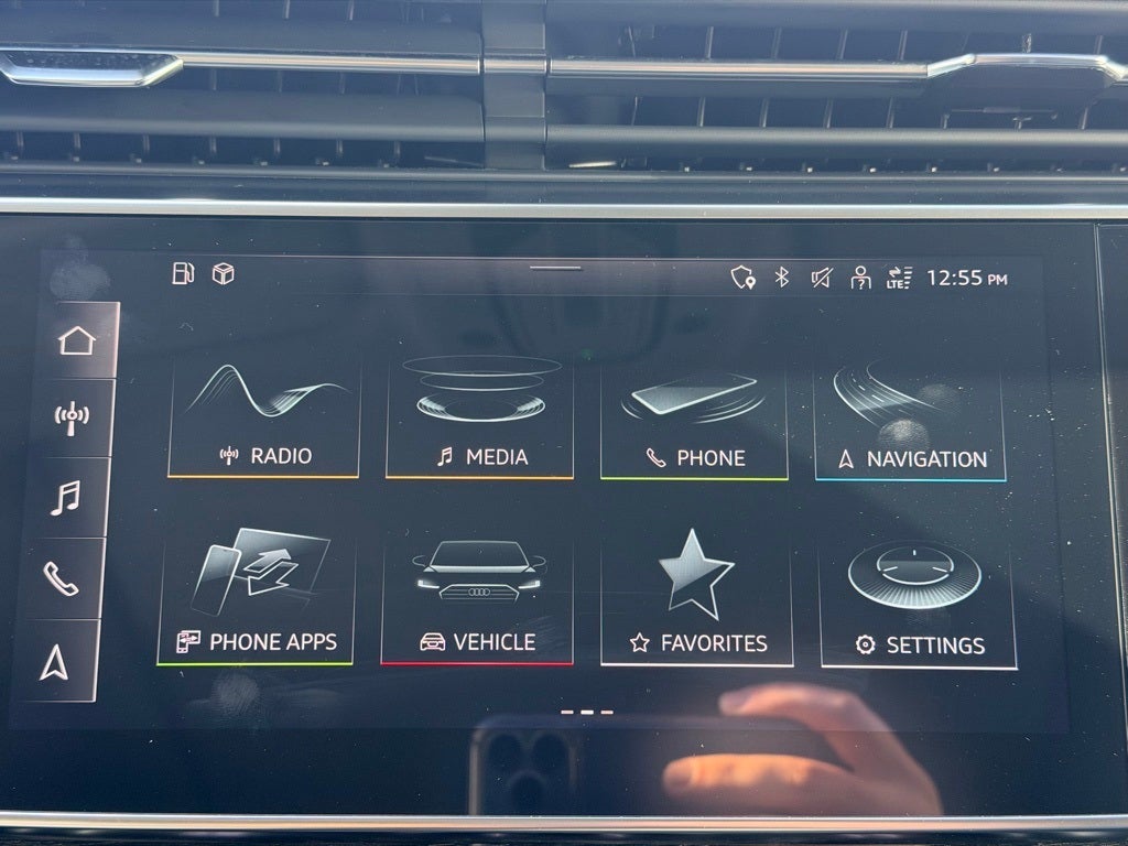 2023 Audi Q7 45 Premium Plus quattro