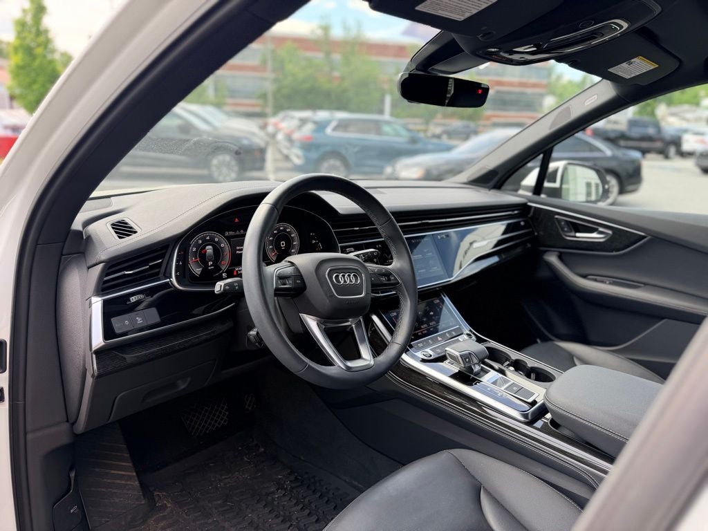 2025 Audi Q7 45 Premium Plus quattro
