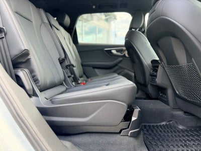 2025 Audi Q7 45 Premium Plus quattro
