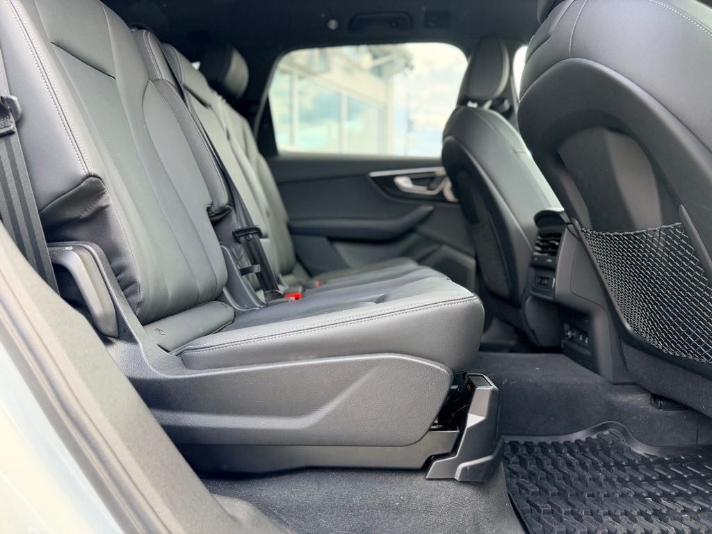 2025 Audi Q7 45 Premium Plus quattro