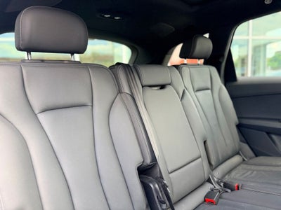 2025 Audi Q7 45 Premium Plus quattro