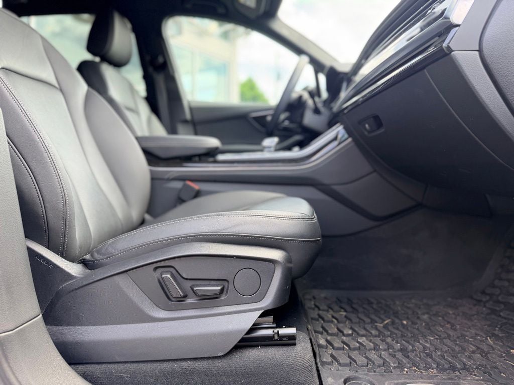 2025 Audi Q7 45 Premium Plus quattro