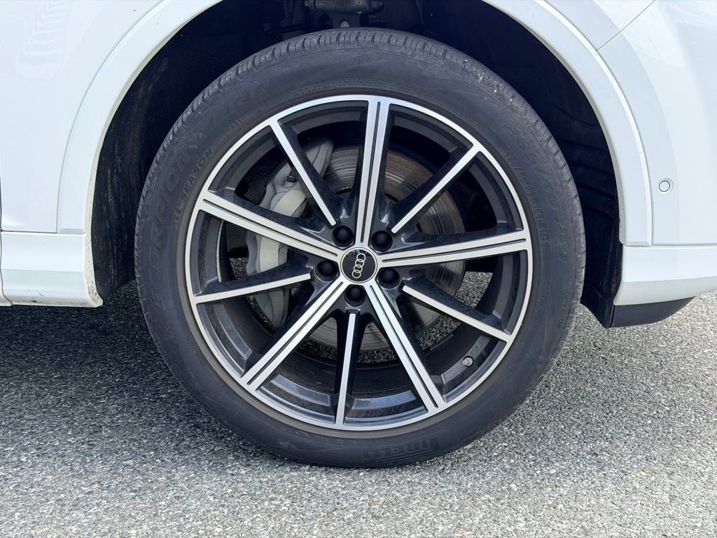 2025 Audi Q7 45 Premium Plus quattro