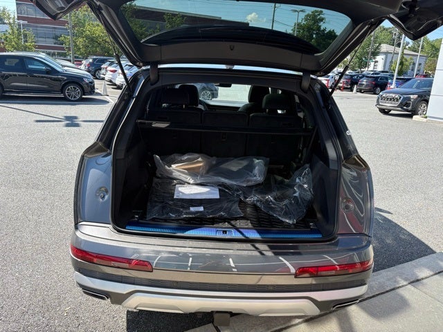 2025 Audi Q7 55 Premium Plus quattro