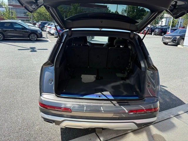 2025 Audi Q7 55 Premium Plus quattro