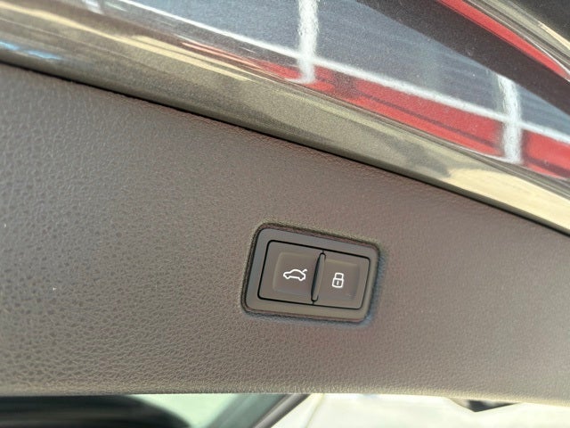 2025 Audi Q7 55 Premium Plus quattro