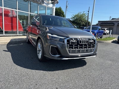 2025 Audi Q7 55 Premium Plus quattro