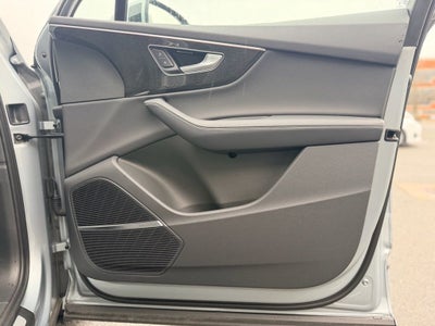 2025 Audi Q7 55 Premium Plus quattro