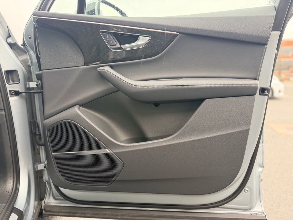 2025 Audi Q7 55 Premium Plus quattro