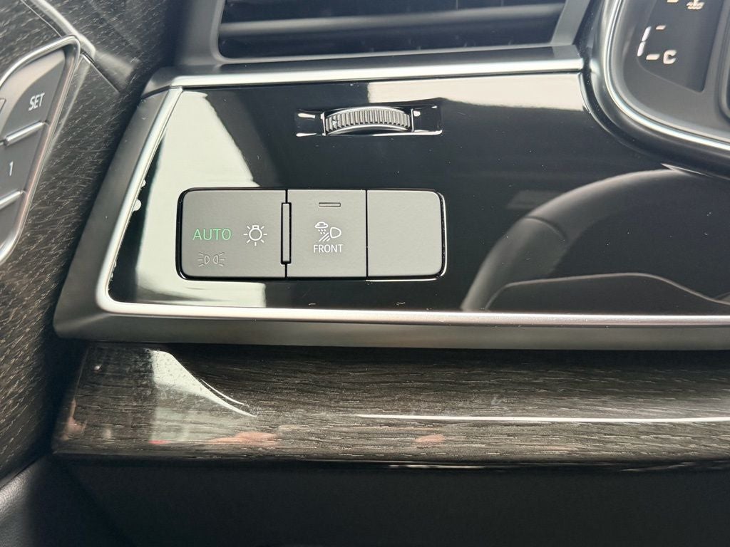 2025 Audi Q7 55 Premium Plus quattro