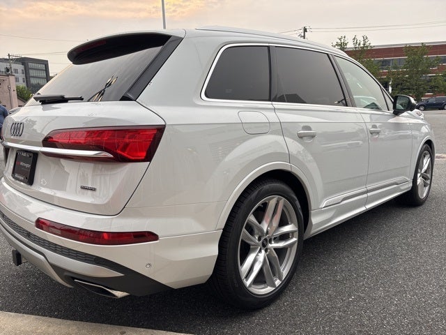 2025 Audi Q7 55 Premium Plus quattro