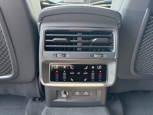 2026 Audi Q7 55 Premium Plus quattro