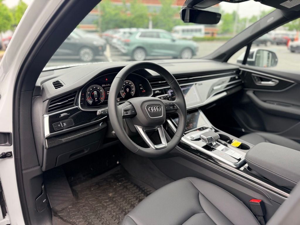 2025 Audi Q7 55 Premium Plus quattro