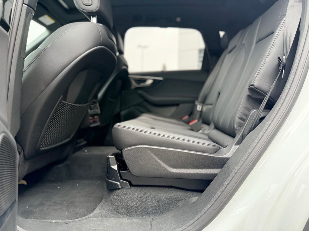 2025 Audi Q7 55 Premium Plus quattro
