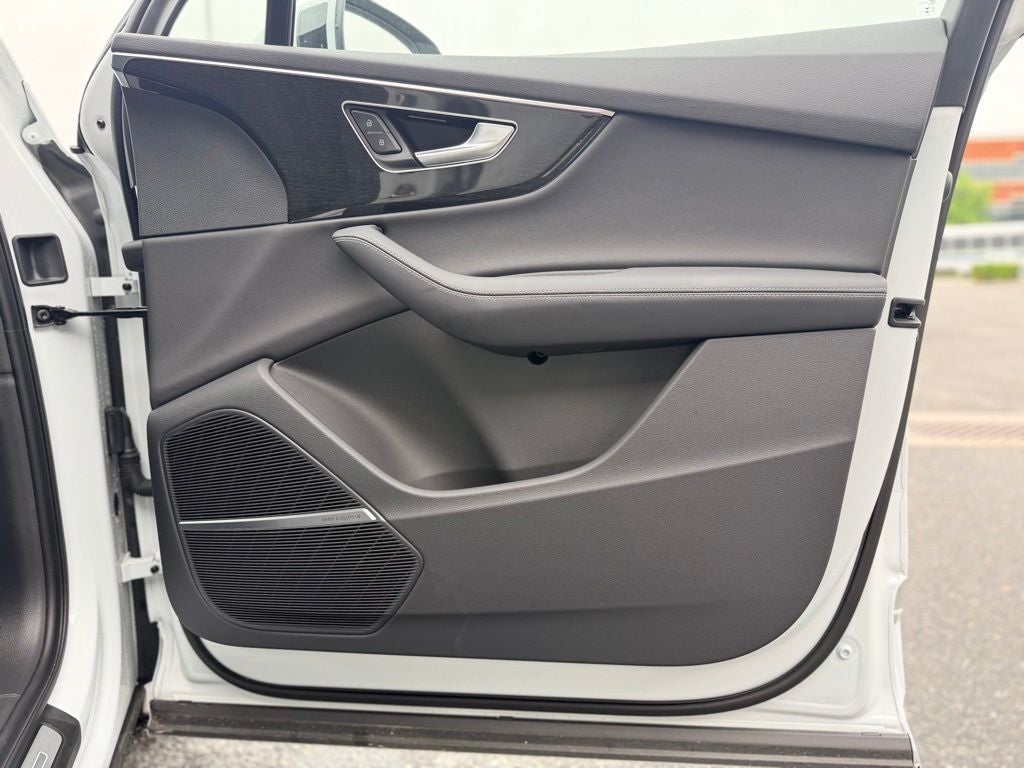 2025 Audi Q7 55 Premium Plus quattro