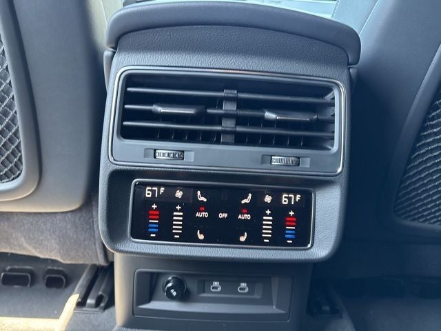 2026 Audi Q7 55 Premium Plus quattro