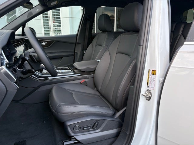 2025 Audi Q7 55 Premium Plus quattro