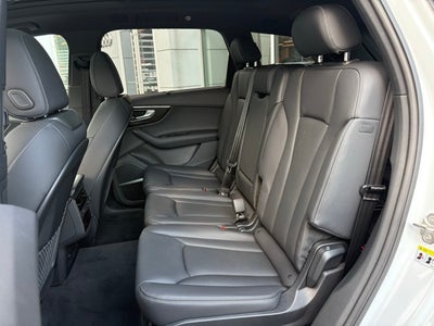 2025 Audi Q7 55 Premium Plus quattro