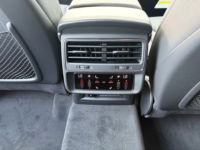 2025 Audi Q7 55 Premium Plus quattro