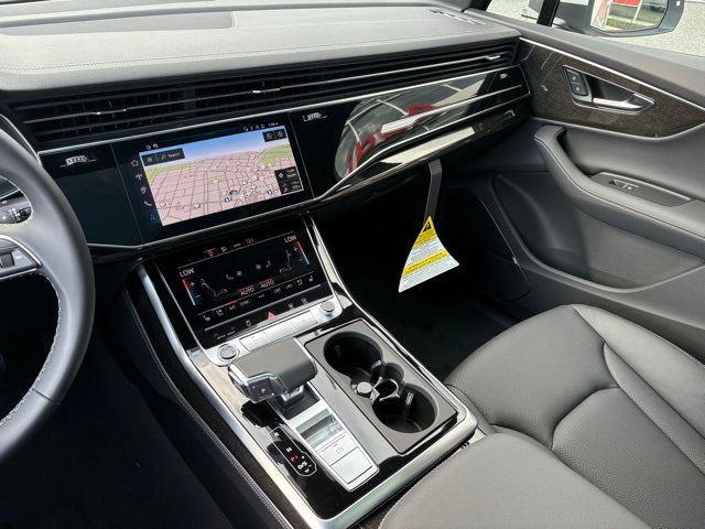 2025 Audi Q7 55 Premium Plus quattro