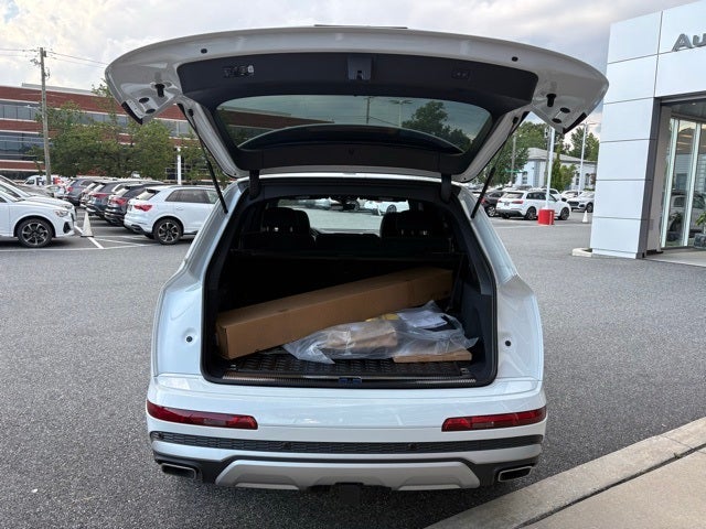 2025 Audi Q7 55 Premium Plus quattro
