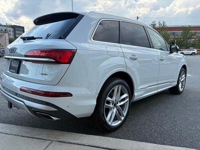 2025 Audi Q7 55 Premium Plus quattro