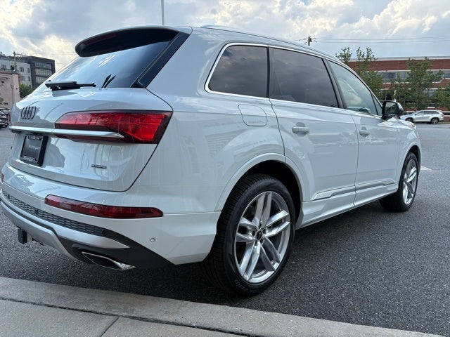 2025 Audi Q7 55 Premium Plus quattro